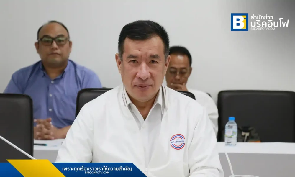 พล.ต.ท.ปิยะ ต๊ะวิชัย โฆษกพรรคพลังประชารัฐ