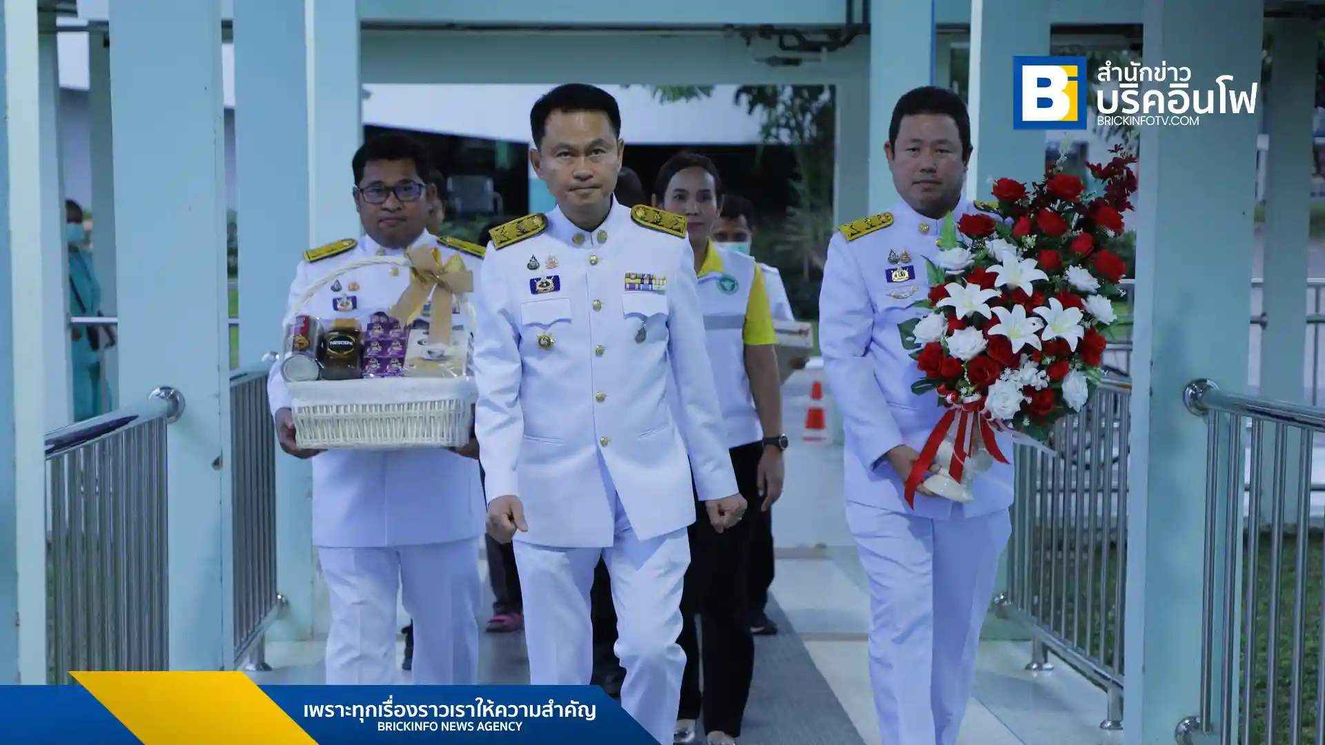 His Majesty the King has expressed concern for a civilian injured by an artillery shell in Buriram following border clashes. Royal gifts were delivered to the victim, as residents are evacuated from affected areas.
