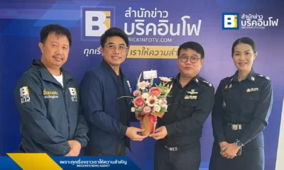 นายทองเนตร ดูใจ ผอ. กกต. ลำปาง เข้าเยี่ยมชมและแสดงความยินดีกับสำนักข่าวบริคอินโฟ (Brickinfo News Agency) ในโอกาสเปิดสำนักงานสาขาใหม่ที่จังหวัดลำปาง พร้อมเป็นศูนย์กลางรายการ “ห้องข่าวทั่วไทย Brickinfo Newsroom”