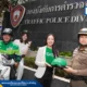 แกร็บ ประเทศไทย (Grab Thailand) ร่วมกับ กองบังคับการตำรวจจราจร (บก.จร.) สนับสนุนโครงการถนนปลอดภัย มอบหมวกกันน็อกจำนวน 6,000 ใบ ให้คนขับ GrabBike ใน 5 หัวเมืองใหญ่ เพื่อลดอุบัติเหตุและส่งเสริมความปลอดภัยทางถนน