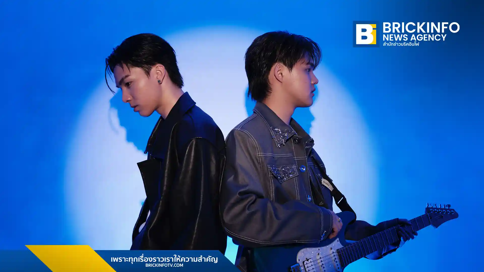 วงดนตรี RIIV ศิลปินดูโอ้พี่น้องจากค่าย JEVEL MUSIC ปล่อยซิงเกิลใหม่ล่าสุด “กลับไปกลับมา (REVERSE)” ที่ทั้งคู่ร่วมกันแต่งและโปรดิวซ์เองทั้งหมด ถ่ายทอดเรื่องราวการไม่มูฟออนในสไตล์อัลเทอร์เนทีฟ ป็อปร็อก
