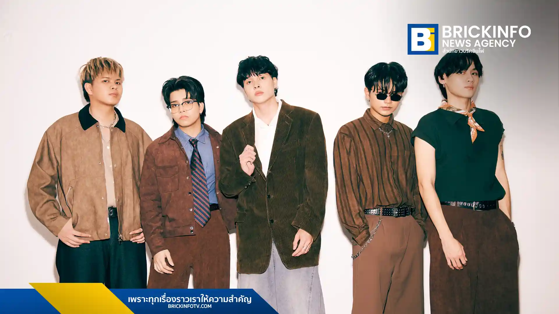 Famoso วงดนตรีรุ่นใหม่จาก Gene Lab ในเครือ GMM MUSIC ส่งซิงเกิล “ดอกไม้แห่งความงดงาม (Blossom)” สื่อถึงความรักที่มั่นคงและเติบโต เนื้อเพลงอบอุ่นละเมียดละไม พร้อมดนตรีที่มีเสียงแซกโซโฟนโดดเด่น ติดตาม MV ได้แล้ววันนี้