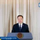 นายอนุทิน ชาญวีรกูล นายกรัฐมนตรี แถลงการณ์การเสด็จสวรรคตของสมเด็จพระนางเจ้าสิริกิติ์ พระบรมราชินีนาถ พระบรมราชชนนีพันปีหลวง เมื่อ 24 ต.ค. 68 ณ โรงพยาบาลจุฬาลงกรณ์ โดยรัฐบาลยืนยันจัดพระบรมศพอย่างสมพระเกียรติ พร้อมเผยไม่มีเกณฑ์ความเหมาะสมตายตัว ให้ผู้ประกอบการใช้ดุลพินิจ