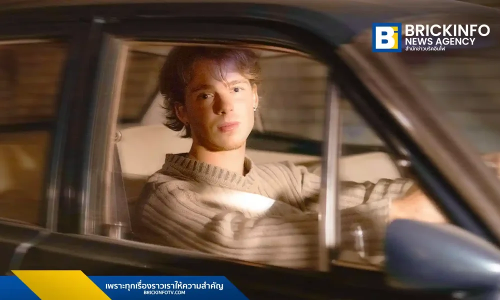 Keyring ซิงเกิลใหม่จาก CODY JON (โคดี้ จอน) ศิลปินป๊อปออสเตรเลีย ที่ผสมผสานแจ๊ส อินดี้ป๊อป และ R&B ถ่ายทอดความรู้สึกติดอยู่ในวัฏจักรความสัมพันธ์ที่ไปต่อไม่ได้แต่ก็ตัดใจไม่ได้ เพลงนี้เกิดจากประสบการณ์อกหักส่วนตัวของศิลปิน และได้รับการโปรดิวซ์ร่วมกับ Oscar Sharah และ Pat Byrne