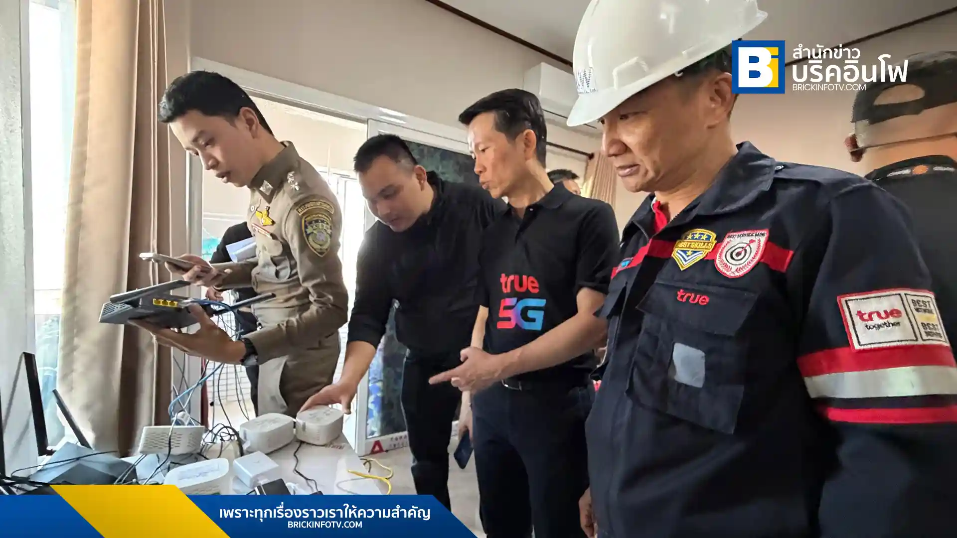 ตำรวจ บก.ปอท. ร่วมกับ ทรู และ กสทช. บุกค้นอาคารต้องสงสัยในอำเภอแม่สาย พบอุปกรณ์ลักลอบส่งสัญญาณอินเทอร์เน็ตข้ามแดนพม่า เร่งตัดวงจรแก๊งคอลเซ็นเตอร์ข้ามชาติ