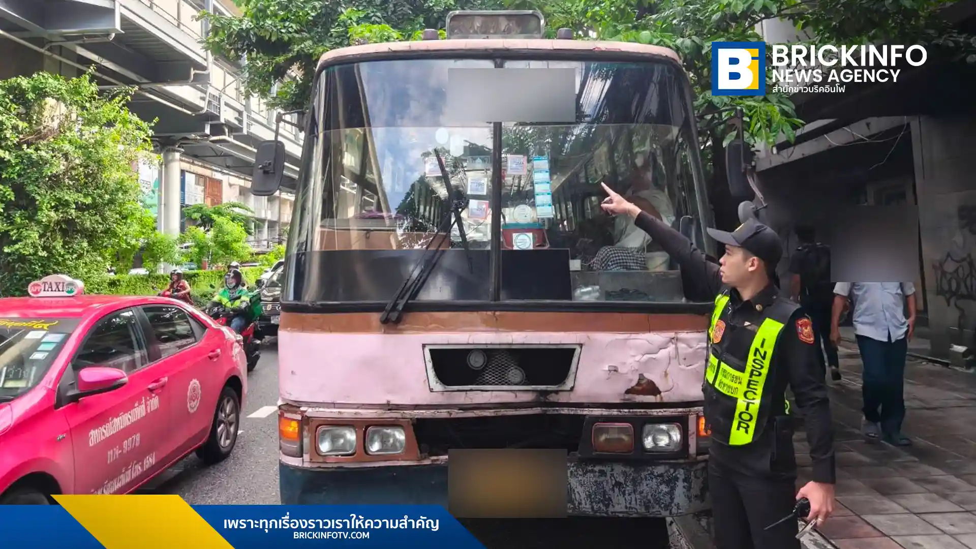 กรมการขนส่งทางบก (DLT) สั่งลุยตรวจ แท็กซี่หมดอายุ และรถเมล์ร่วม ขสมก. ที่ยกเลิกประกอบการแต่ยังลักลอบวิ่งให้บริการ ฝ่าฝืนโทษปรับสูงสุด 1 แสนบาท หรือจำคุก 5 ปี