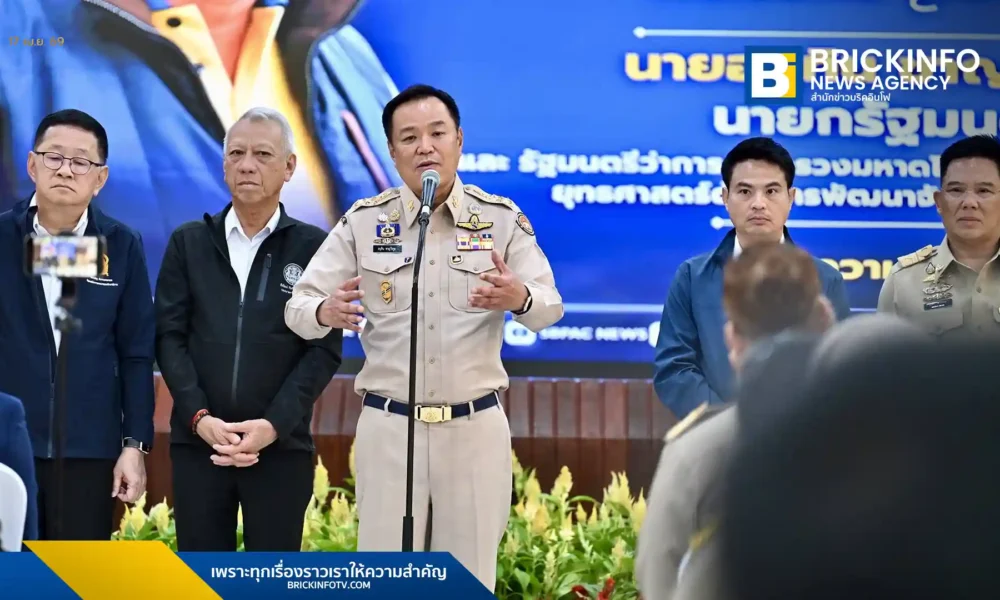 นายกฯ อนุทิน ชาญวีรกูล ลงพื้นที่ยะลามอบนโยบายแก้ไขปัญหาจังหวัดชายแดนภาคใต้ ย้ำหลักเข้าใจ-เข้าถึง-พัฒนา กำชับ ศอ.บต. ทำงานทันสมัยเพื่อคุณภาพชีวิตประชาชน