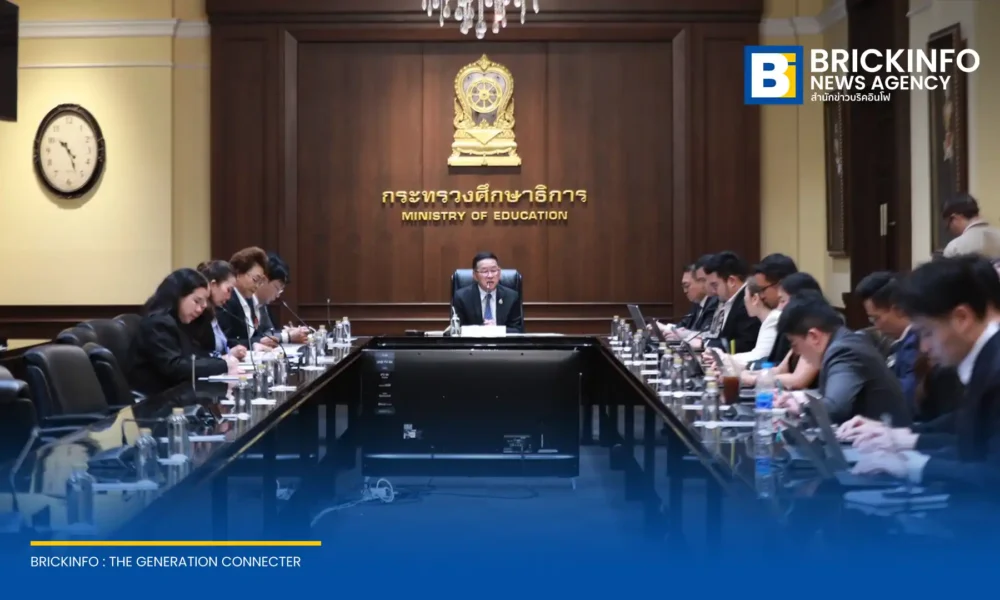 นายประเสริฐ จันทรรวงทอง รัฐมนตรีว่าการกระทรวงศึกษาธิการ ร่วมมือ ติ๊กต๊อก นำเทคโนโลยีดิจิทัลและ AI มาขับเคลื่อนการผลิตสื่อการสอนวิดีโอสั้น 2 นาที ช่วยลดภาระงานครู พร้อมอัปสกิลสร้างรายได้ให้คนรุ่นใหม่