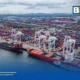 ดีพี เวิลด์ (DP World) ต่อสัญญาสัมปทานท่าเทียบเรือ B5 แหลมฉบัง 5 ปีรวดจนถึงปี 2574 พร้อมเดินหน้าแผนใช้รถขนถ่ายไฟฟ้า eITV ลดมลพิษ และเชื่อมต่อรางรถไฟขอนแก่น