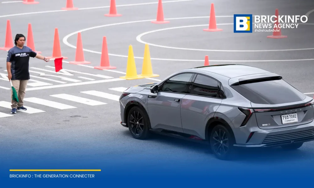 ฮอนด้า (Honda) จัดกิจกรรม Honda e:N2 Exclusive Test Drive ให้ลูกค้าทดสอบสมรรถนะรถเอสยูวีไฟฟ้า 100% ชูจุดเด่นสเปก 204 แรงม้า พร้อมโปรโมชันพิเศษเดือนมิถุนายน