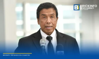 (22 ก.ค. 69) ณ อาคารไอราวัตพัฒนา ศาลาว่าการกรุงเทพมหานคร ดินแดง นายชัชชาติ สิทธิพันธุ์ ผู้ว่าราชการกรุงเทพมหานคร ให้สัมภาษณ์ก่อนการประชุมสภากรุงเทพมหานคร ถึงความคืบหน้าการยกระดับมาตรการตรวจสอบความปลอดภัยของสถานประกอบการภายหลังเหตุเพลิงไหม้โรงเบียร์ย่านลาดพร้าวว่า กรุงเทพมหานครได้ทบทวนมาตรการและหารือร่วมกับสำนักงานตำรวจแห่งชาติและหน่วยงานที่เกี่ยวข้อง พร้อมปรับปรุงแนวทางการตรวจสอบ โดยพัฒนาเช็กลิสต์มาตรฐานด้านความปลอดภัย 17 ข้อ และใช้อำนาจตามพระราชบัญญัติการสาธารณสุข พ.ศ. 2535 ควบคู่กับกฎหมายที่เกี่ยวข้อง เพื่อยกระดับมาตรฐานความปลอดภัยของสถานประกอบการทั่วกรุงเทพมหานคร