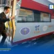 รองนายกฯ ส่งมอบ รถไฟไทยทำ ตู้โดยสารต้นแบบระบบ EV ให้ รฟท. นำร่องใช้วัสดุในประเทศ Local Content สูงถึงร้อยละ 44.1 มุ่งลดการนำเข้าและขับเคลื่อนเศรษฐกิจระบบราง