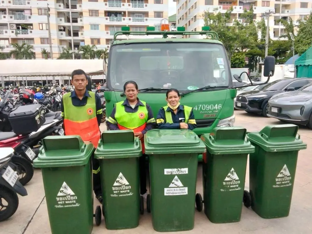 กรุงเทพมหานคร ร่วมกับภาคีเครือข่ายพิจารณา ร่างแผนปฏิบัติการจัดการขยะอย่างยั่งยืน 2570–2573 ชู 9 ด้านหลัก มุ่งลดขยะส่งกำจัด 1,380 ตันต่อวัน สู่เมืองเศรษฐกิจหมุนเวียน