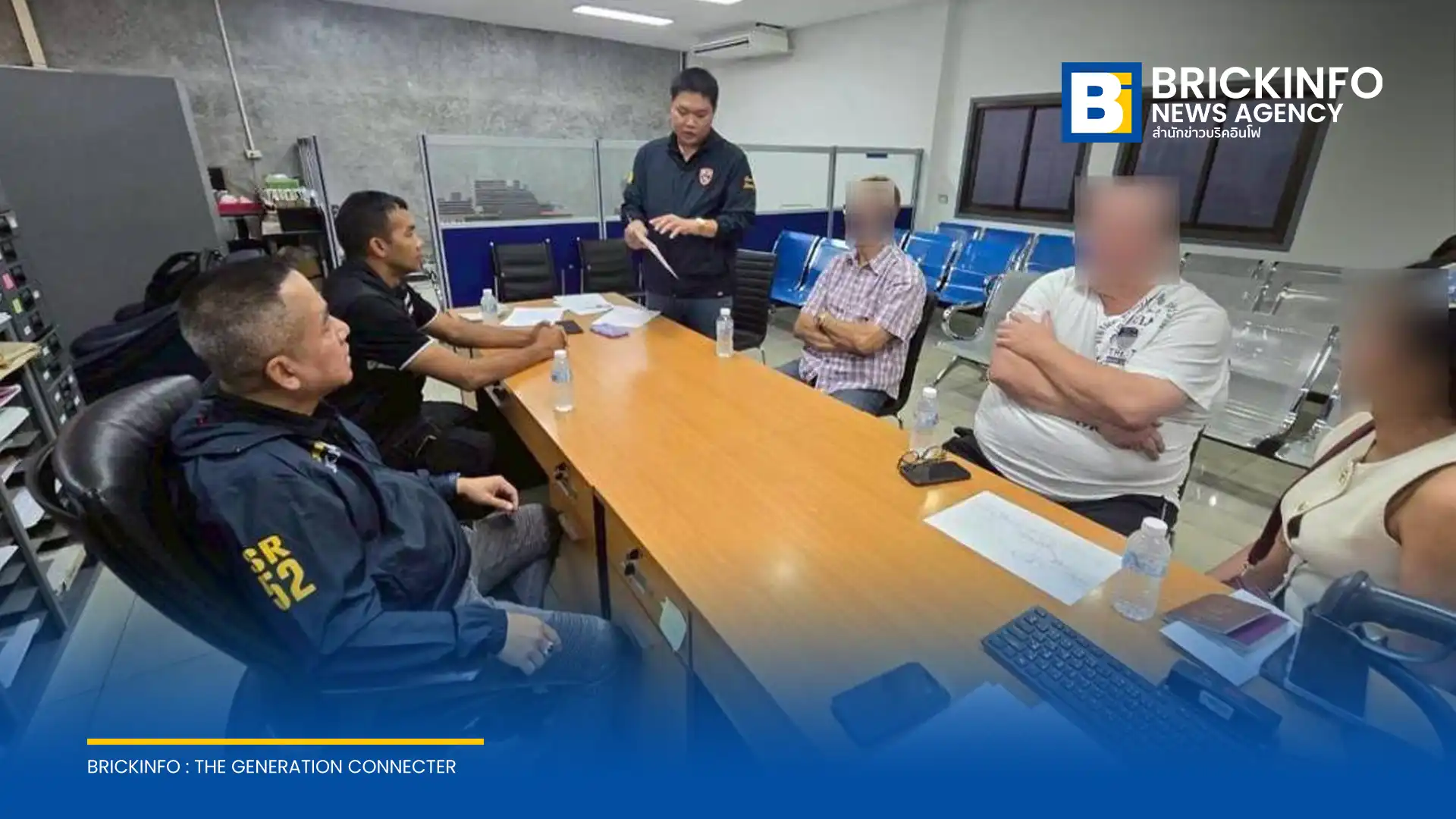 ตม.4 สนธิกำลัง ตม.บุรีรัมย์ จับกุมพ่อเลี้ยงชาวเยอรมันหนีหมายจับตำรวจสากล คดีล่วงละเมิดทางเพศลูกเลี้ยงเด็กไทยนานหลายปี เตรียมส่งตัวกลับดำเนินคดีเยอรมนี