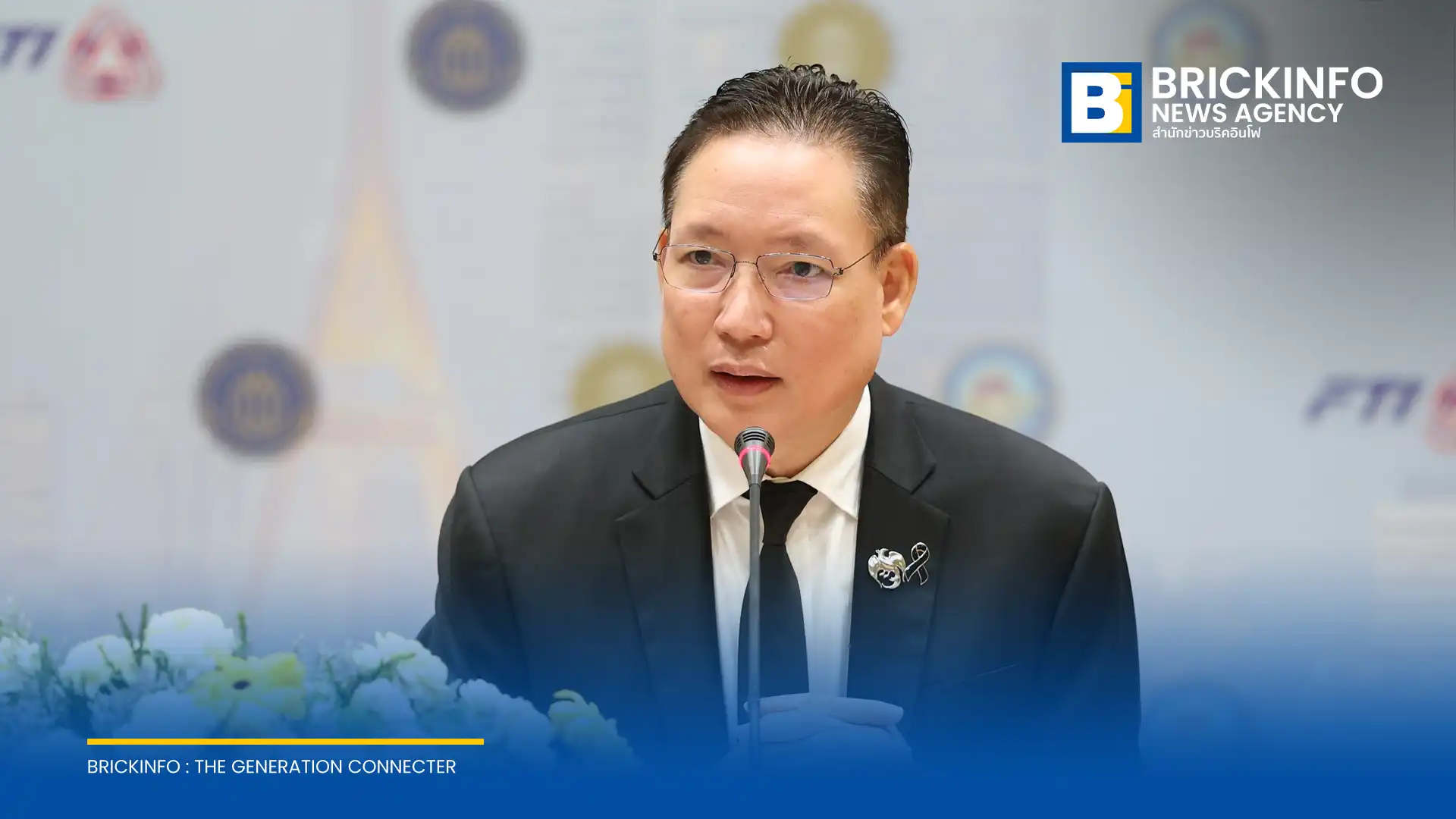 นายผยง ศรีวณิช ประธานสมาคมธนาคารไทย | คณะกรรมการร่วมภาคเอกชน 3 สถาบัน หรือ กกร ปรับประมาณการเศรษฐกิจ ปี 2569 คาด GDP โต 1.6 ถึง 2.0% ได้แรงหนุนส่งออกและ Data Center แต่ยังห่วงกำลังซื้อฐานรากทรุดจากเอฟเฟกต์ K-shapedคณะกรรมการร่วมภาคเอกชน 3 สถาบัน หรือ กกร ปรับประมาณการเศรษฐกิจ ปี 2569 คาด GDP โต 1.6 ถึง 2.0% ได้แรงหนุนส่งออกและ Data Center แต่ยังห่วงกำลังซื้อฐานรากทรุดจากเอฟเฟกต์ K-shaped