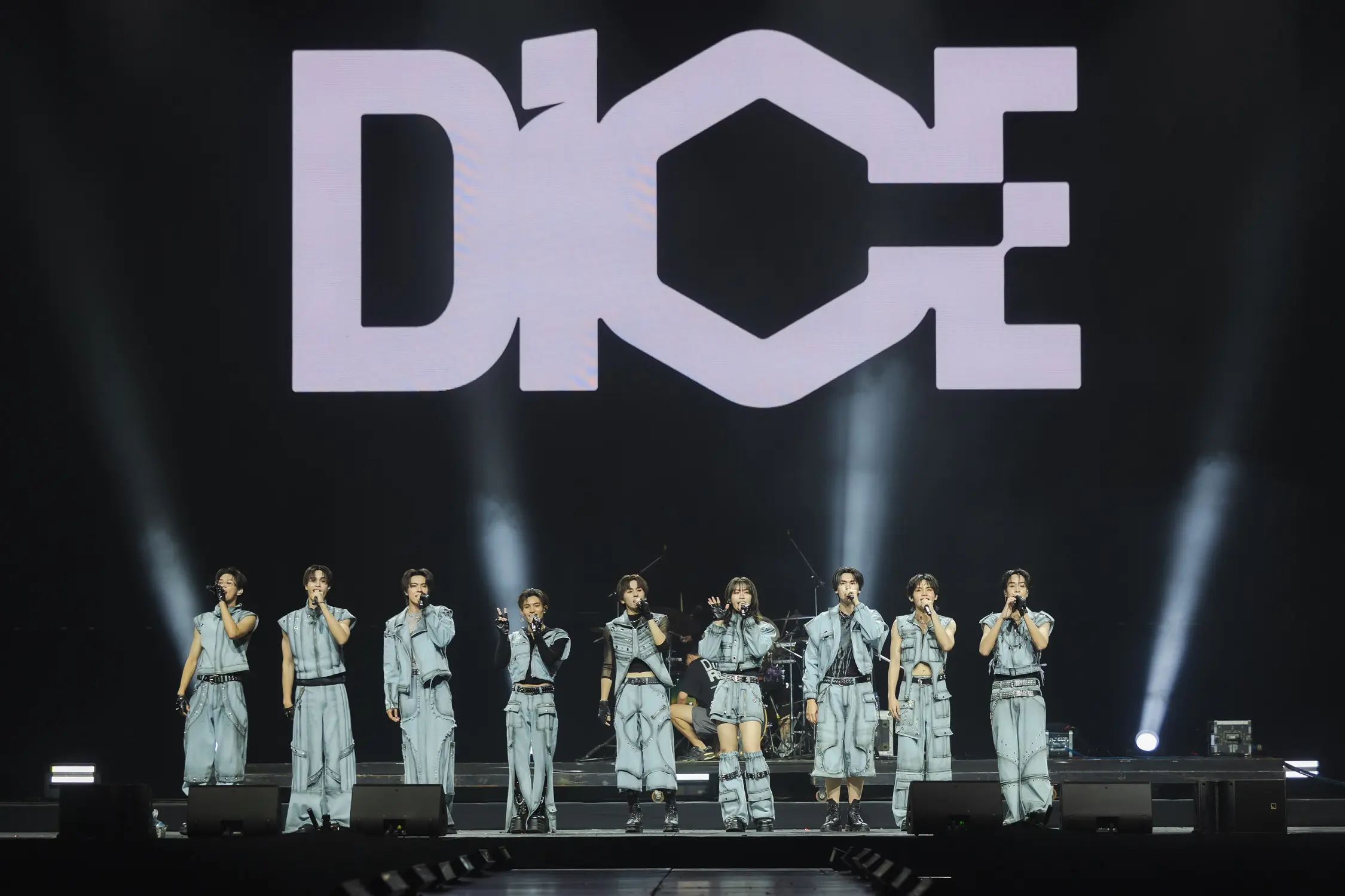 สรุปบรรยากาศคอนเสิร์ต SPECTACLE CONCERT 2 : THE UNSTOPPABLE การรวมตัวของ 6 บอยกรุ๊ปไทย ณ วัน แบงค็อก ฟอรัม