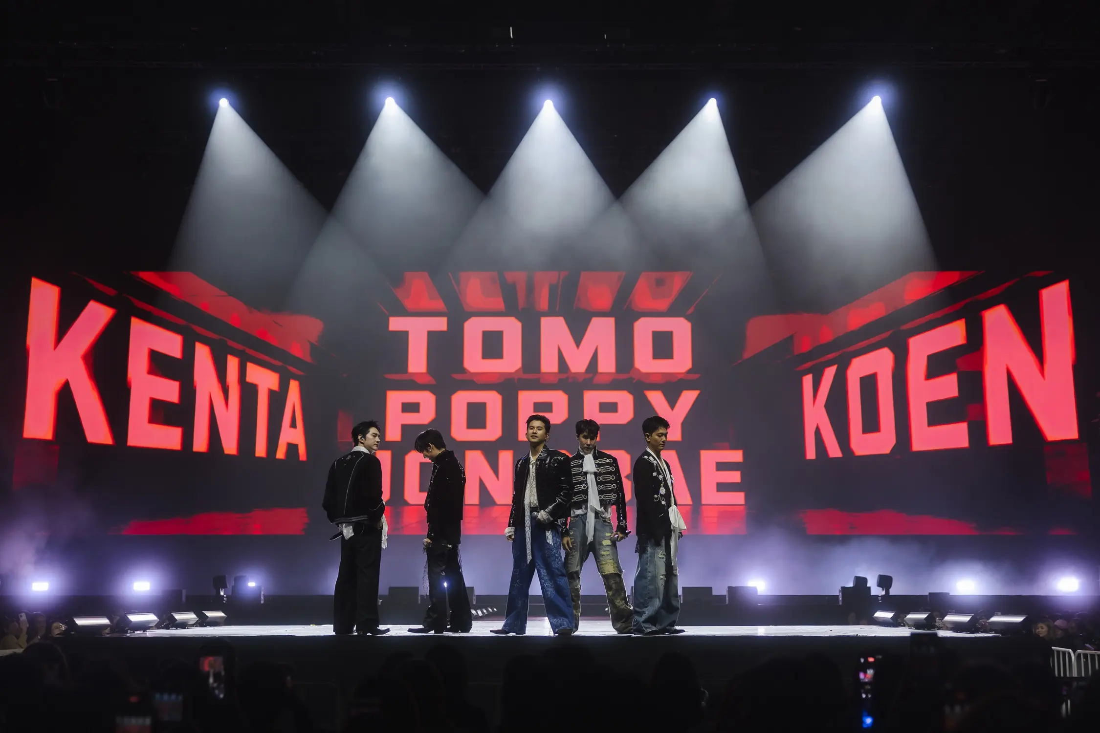 สรุปบรรยากาศคอนเสิร์ต SPECTACLE CONCERT 2 : THE UNSTOPPABLE การรวมตัวของ 6 บอยกรุ๊ปไทย ณ วัน แบงค็อก ฟอรัม