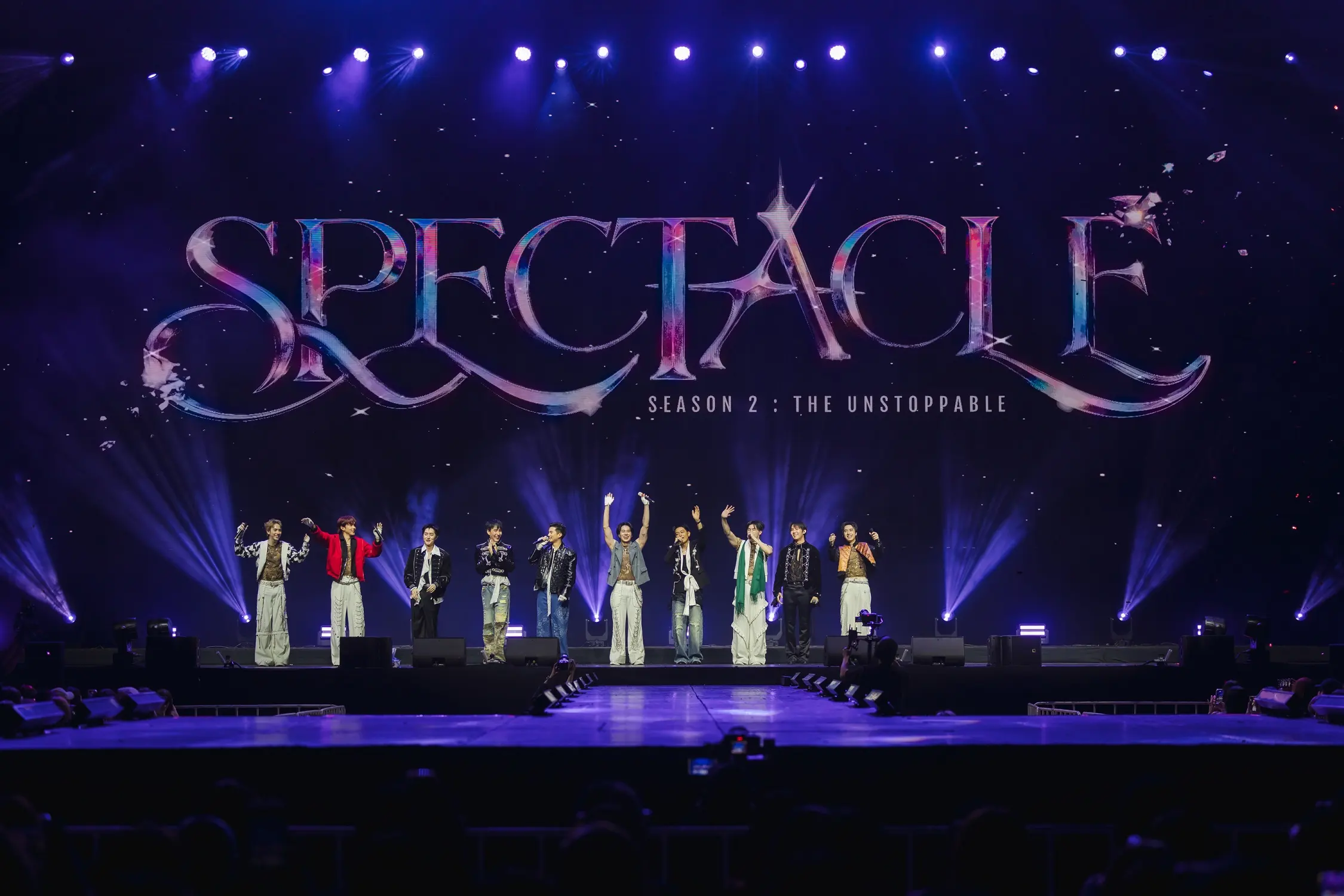 สรุปบรรยากาศคอนเสิร์ต SPECTACLE CONCERT 2 : THE UNSTOPPABLE การรวมตัวของ 6 บอยกรุ๊ปไทย ณ วัน แบงค็อก ฟอรัม