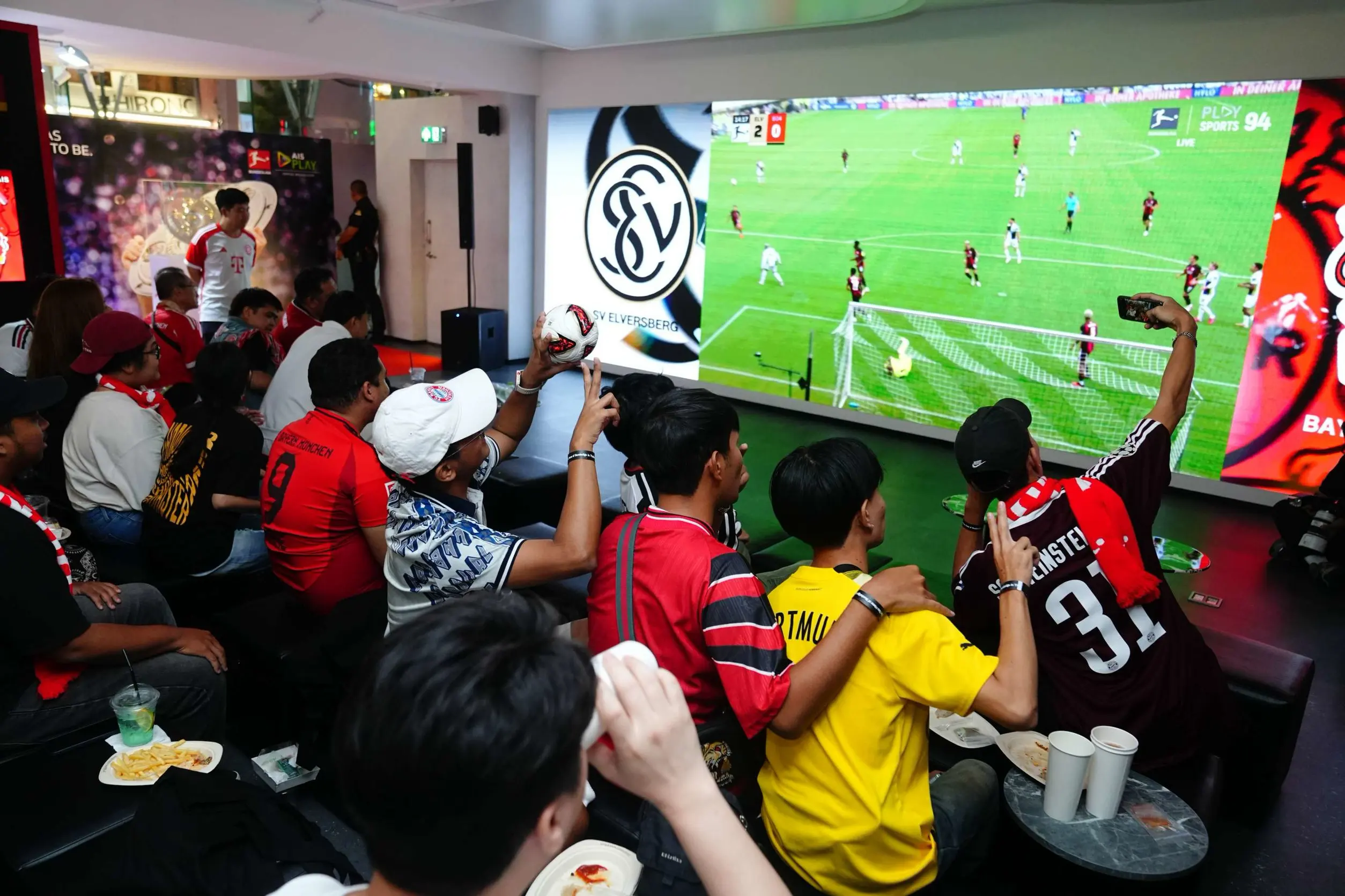AIS PLAY คว้าลิขสิทธิ์ถ่ายทอดสดฟุตบอลบุนเดสลีกา ฤดูกาล 2026/27 ในไทยแต่เพียงผู้เดียวบนแพลตฟอร์ม OTT ยิงสดครบ 306 แมตช์ พร้อมเปิดตัวแพ็กเกจ PLAY ALL