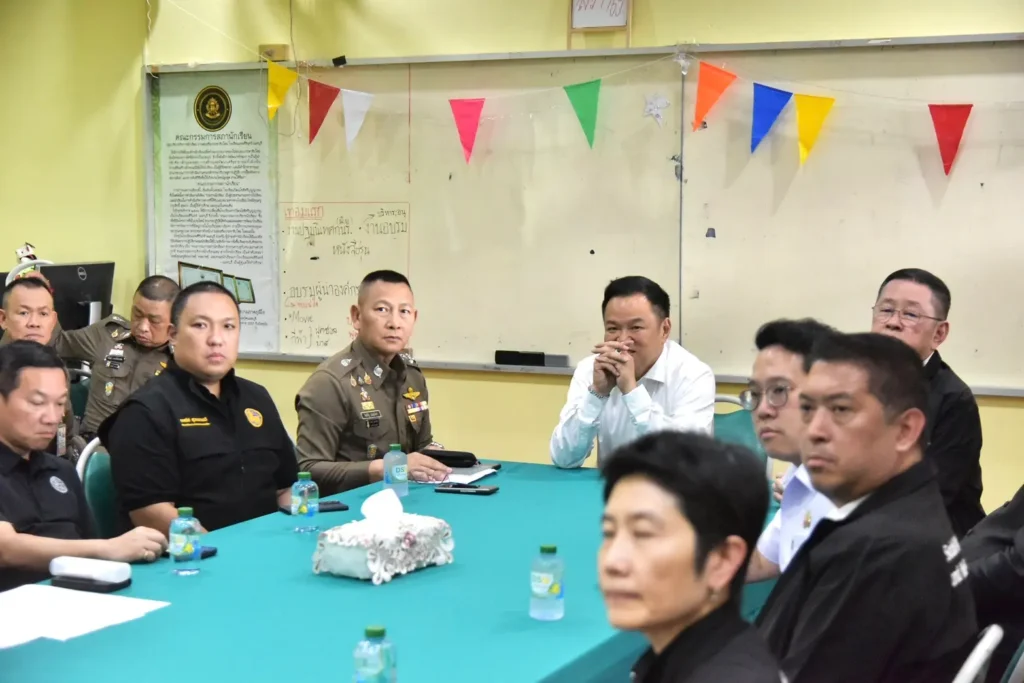 รัฐบาลชี้แจงเหตุ Cell Broadcast กรณี โรงเรียนที่นนทบุรี ส่งแบบไม่มีเสียงเพื่อลดความเสี่ยง