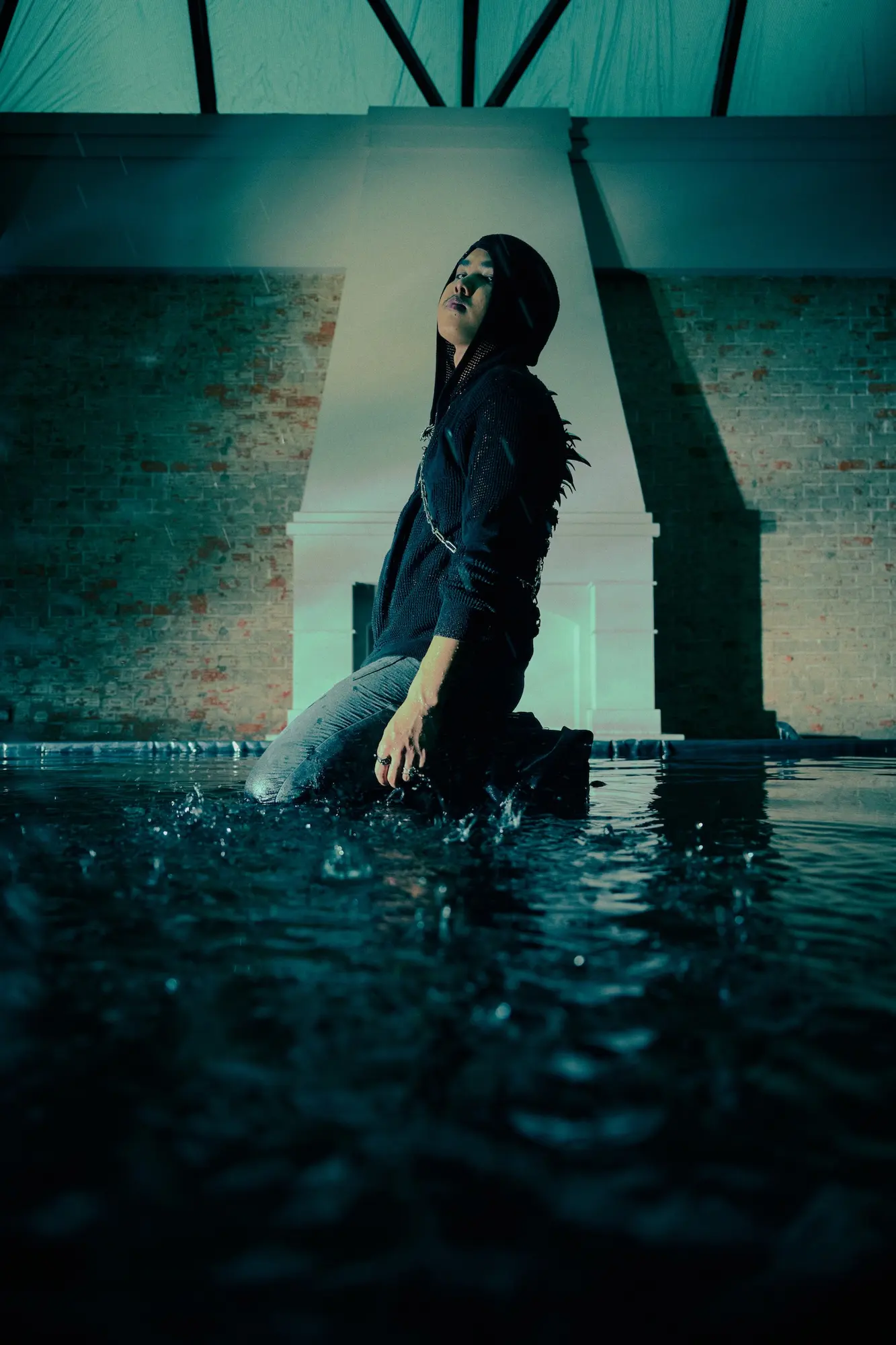 BLVCKHEART ปล่อยซิงเกิลใหม่ ได้โปรดอยู่ตรงนี้ คว้าตัว PUN ร่วมถ่ายทอดเพลงแนว Cinematic Pop & R&B เล่ามุมมองความสัมพันธ์ที่สิ้นหวังแต่ยังคงอ้อนวอน