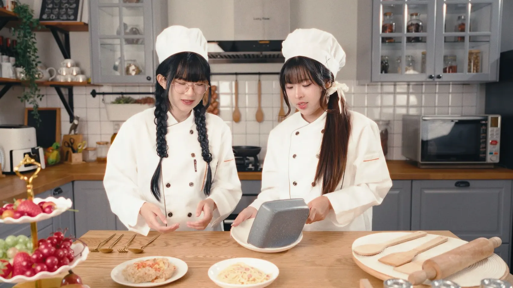 Castella วงไอดอลสไตล์ J-pop สังกัด CMJ ปล่อยซิงเกิลใหม่ Tornado Festival ชูคอนเซปต์เปรียบความรักกับเครื่องเล่น พร้อมทีมงานเบื้องหลังมืออาชีพ