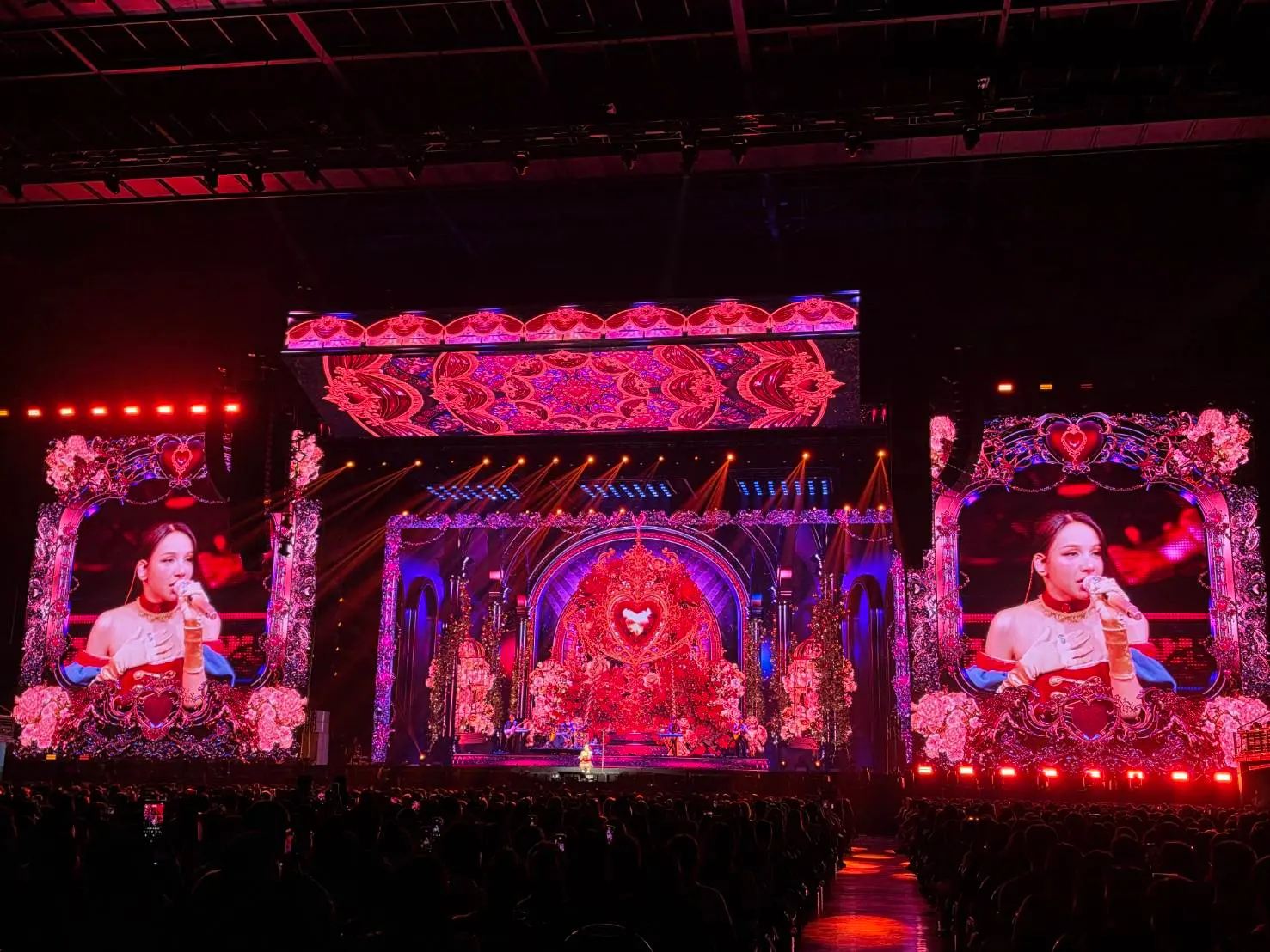ประมวลภาพคอนเสิร์ต GFest Marathon Concert วันเพลงป๊อป ณ อิมแพ็ค อารีน่า รวมศิลปินแถวหน้า โบกี้ไลอ้อน นนท์ ธนนท์ เจฟ ซาเตอร์ ลิปตา ขึ้นเวทีต่อเนื่อง