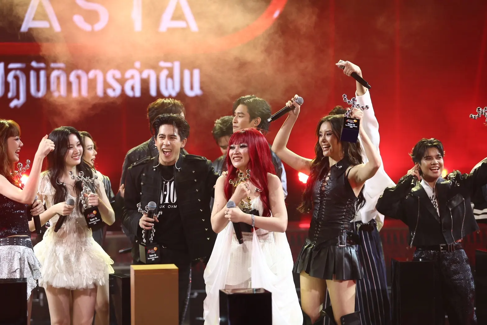 เจเจ V1 คว้าตำแหน่ง The Winner ในการแข่งขันรอบชิงชนะเลิศ True AF 2026 หลังปิดการโหวตอย่างเป็นทางการ พร้อมโชว์พิเศษจากเพื่อนนักล่าฝันทั้ง 12 คน