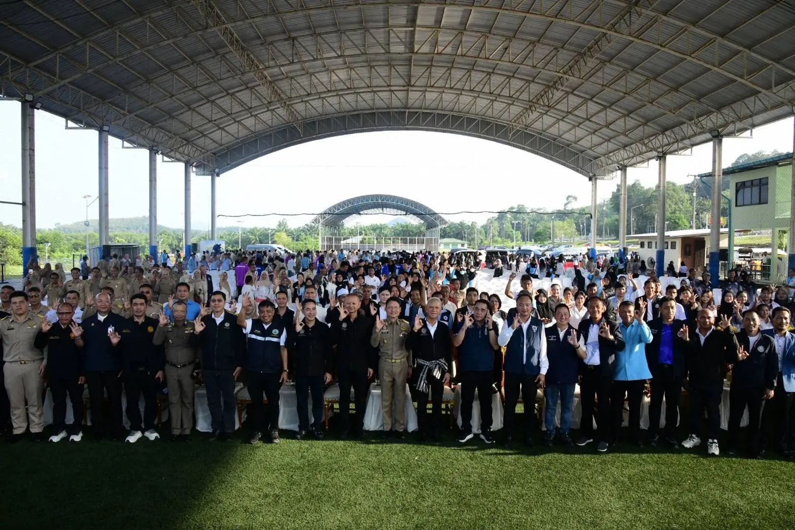 คมนาคมติดตามโครงสร้างพื้นฐานกระบี่ เตรียมลงนามสัญญา สะพานเชื่อมเกาะลันตา 31 ส.ค. 69 คาดสร้างเสร็จปี 2572 รองรับรถหมื่นคันต่อวัน
