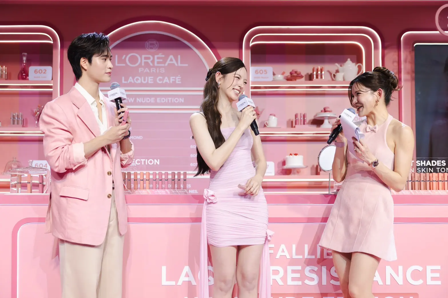 ลอรีอัล ปารีส เปิดตัว Infallible Laque Resistance Nude Edition ลิปสติก 6 เฉดสีโทนนู้ดสำหรับคนเอเชีย ณ สยามสแควร์วัน นำโดย ณิชา ณัฏฐณิชา และ เจมีไนน์ นรวิชญ์
