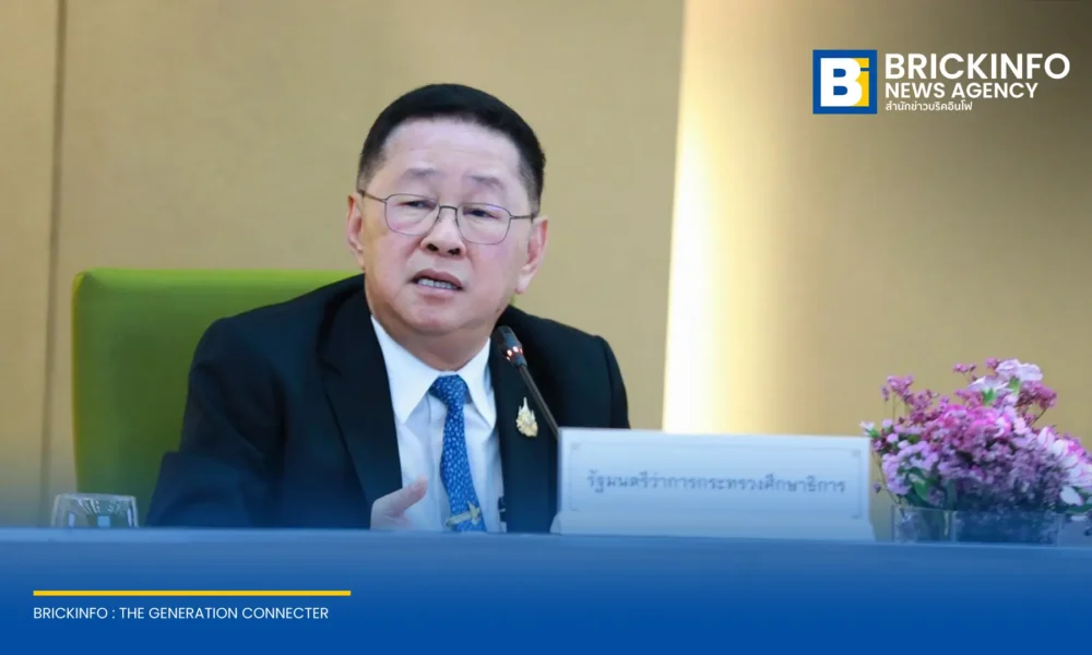 กระทรวงศึกษาธิการสั่งการด่วนรับมือน้ำท่วม เตรียมเปิดสถานศึกษาเป็นศูนย์พักพิง ส่งทีม Fix-it Center อาชีวะซ่อมแซมเครื่องใช้ไฟฟ้าและเปิดครัวประกอบอาหารช่วยประชาชน