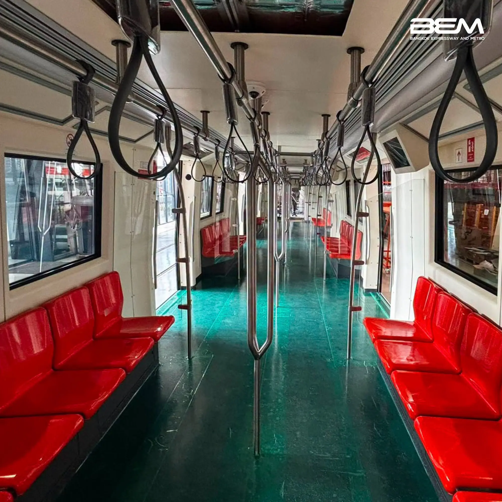 BEM เผยความคืบหน้ารถไฟฟ้าสายสีส้ม เตรียมรับมอบขบวนแรกปลายเดือน พ.ย. 69 หลังผ่านการทดสอบมาตรฐาน ก่อนเปิดเดินรถช่วงตะวันออกต้นปี 71 และเปิดทั้งสายปี 73