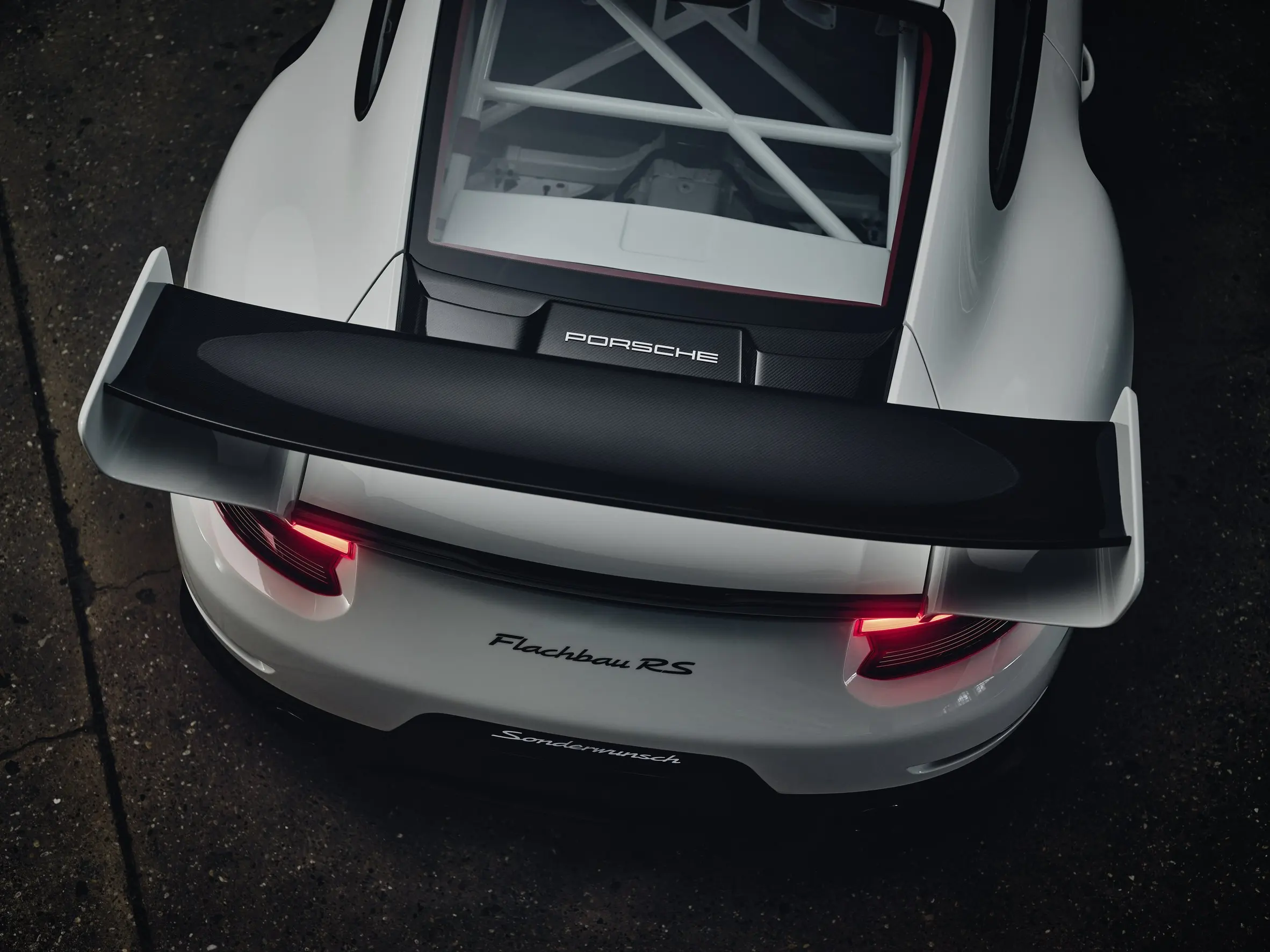 ปอร์เช่เปิดตัว Porsche Flachbau RS รถยนต์สั่งทำพิเศษหนึ่งเดียวในโลกจากโปรแกรม Sonderwunsch ผสานดีไซน์ Slantnose ตำนาน Moby Dick บนพื้นฐาน 911 GT2 RS