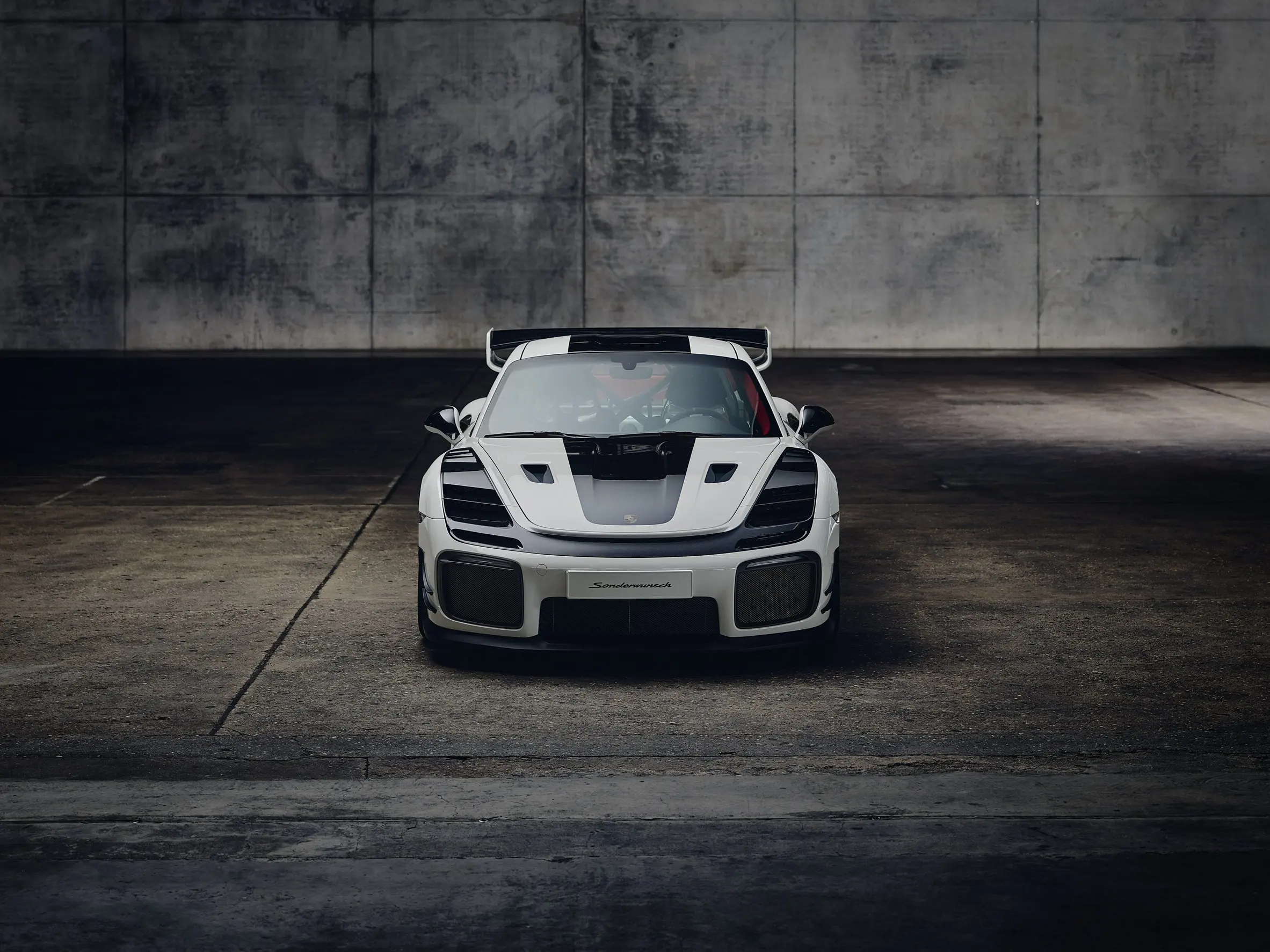 ปอร์เช่เปิดตัว Porsche Flachbau RS รถยนต์สั่งทำพิเศษหนึ่งเดียวในโลกจากโปรแกรม Sonderwunsch ผสานดีไซน์ Slantnose ตำนาน Moby Dick บนพื้นฐาน 911 GT2 RS
