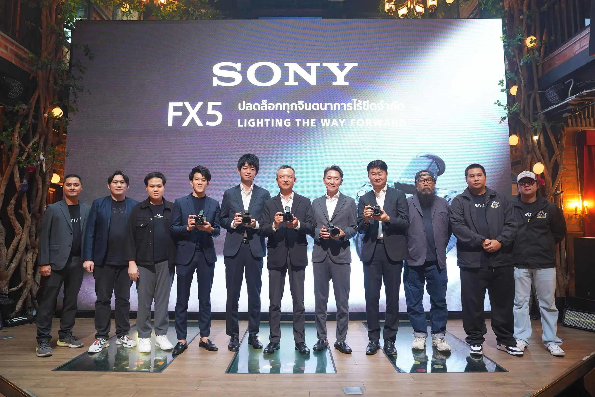 โซนี่ ไทย เปิดตัว FX5 กล้อง Cinema Line ฟูลเฟรมรุ่นใหม่ ชูฟังก์ชัน Open Gate บันทึก X-OCN ในตัว พร้อมระบบโฟกัส AI เตรียมวางจำหน่ายกันยายน 2569