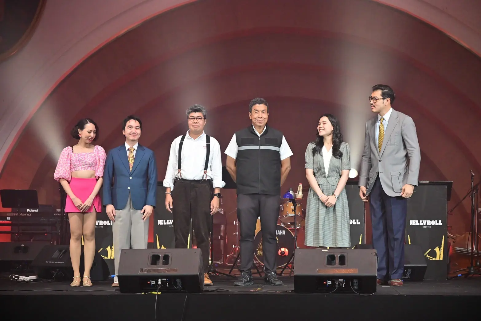กทม. ร่วมกับ Jelly Roll Jazz Club จัดงาน Swing Partout: Lumpini Grand Ball ณ อาคารลุมพินีสถาน รวมการแสดงดนตรีแจ๊สสดและการเต้นสวิงจากศิลปินไทยและต่างชาติ