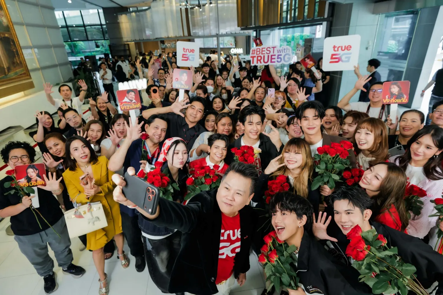 ทรู คอร์ปอเรชั่น มอบเงินรางวัล 1 ล้านบาทและแพ็กเกจดิจิทัลแก่ เจเจ ชนิตา ผู้ชนะ True AF 2026 พร้อมเปิดตัวในฐานะพรีเซนเตอร์คนใหม่ ณ ทรู ทาวเวอร์