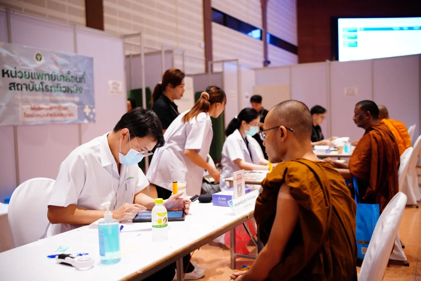ทรู อินโนเวชัน เซ็นเตอร์ ผนึกกำลัง แพทยสภา เปิดตัว M-ARSA แพลตฟอร์มโรงพยาบาลสนามดิจิทัล ขับเคลื่อนหน่วยแพทย์อาสาด้วย AI ลดเวลารอคอยสูงสุด 10 เท่า