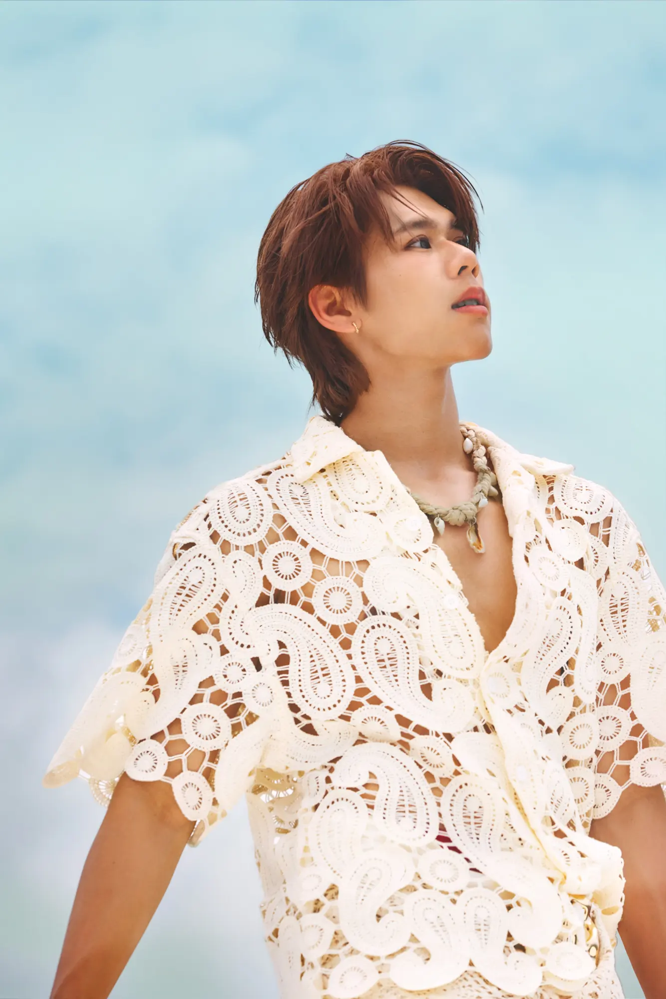TuiChayatorn หรือ ตุ้ย LYKN ปล่อยซิงเกิลเดี่ยว ปล่อยใจ (Bloom) ในอัลบั้ม REFLEXION โชว์ทักษะโปรดิวเซอร์ พร้อมคว้า จิงจิง ยู ร่วมแสดงมิวสิกวิดีโอ