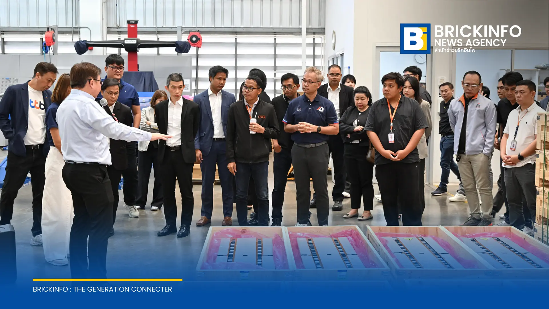 วอลโว่ คาร์ ประเทศไทย เปิดศูนย์ปฏิบัติการ จัดสาธิตการเปลี่ยนแบตเตอรี่ Volvo EX30 พร้อมแลกเปลี่ยนองค์ความรู้มาตรฐานความปลอดภัยรถยนต์ไฟฟ้าแก่คู่ค้าธุรกิจ
