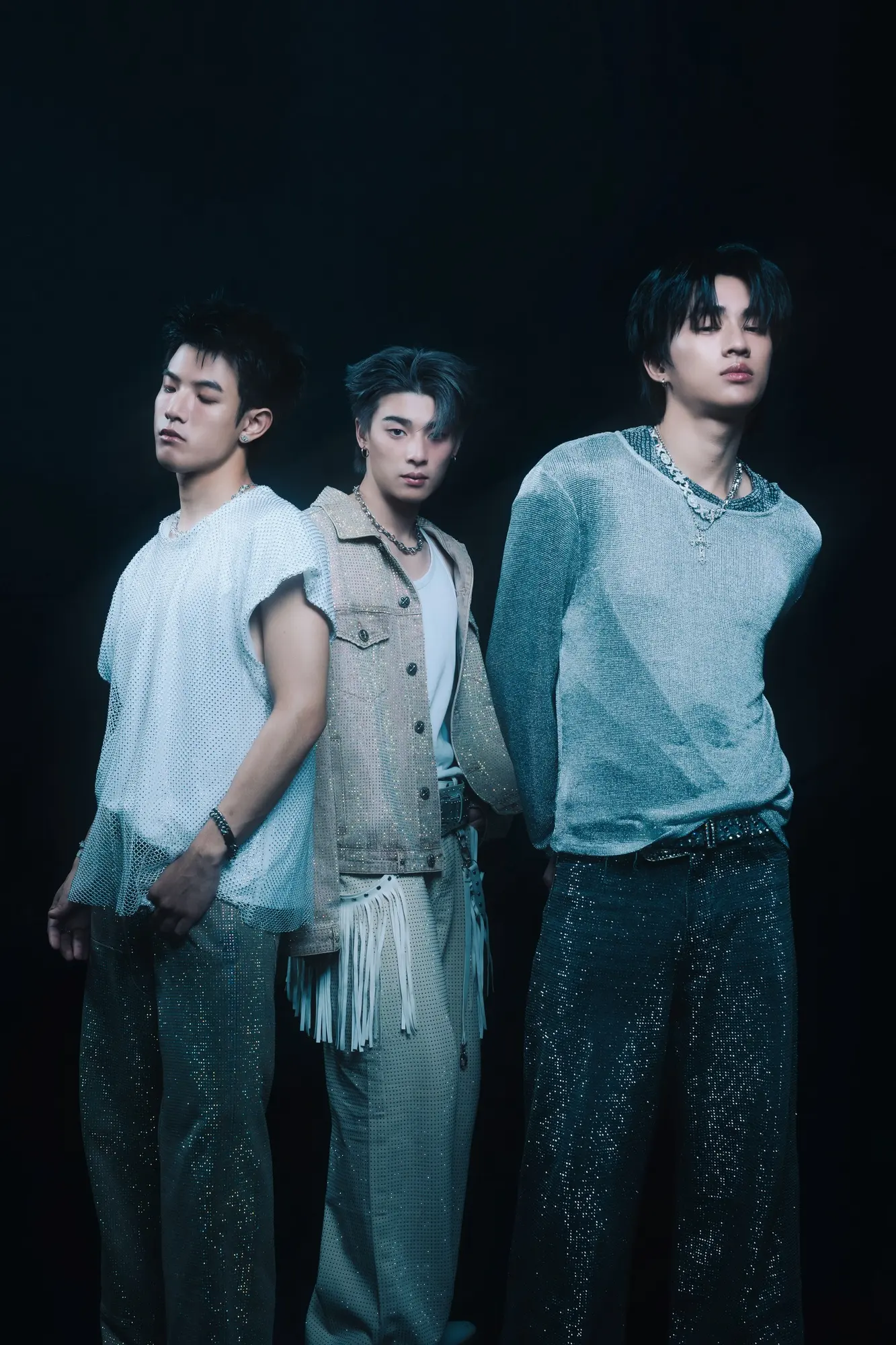 VVV วงบอยแบนด์จากค่าย Whoop Music ปล่อยซิงเกิลใหม่ TORNADO แนวเพลงฮิปฮอป R&B ถ่ายทอดมุมมองความสัมพันธ์ที่คาดเดาไม่ได้ โปรดิวซ์โดย THE TOYS