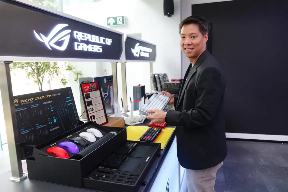 AIS ร่วมมือ ROG เปิดตัวอุปกรณ์เกมมิ่งเกียร์คอลเลกชันพิเศษ ROG Edition 20 วางจำหน่ายผ่าน AIS Shop สยามเซ็นเตอร์ และช่องทาง AIS Online Store