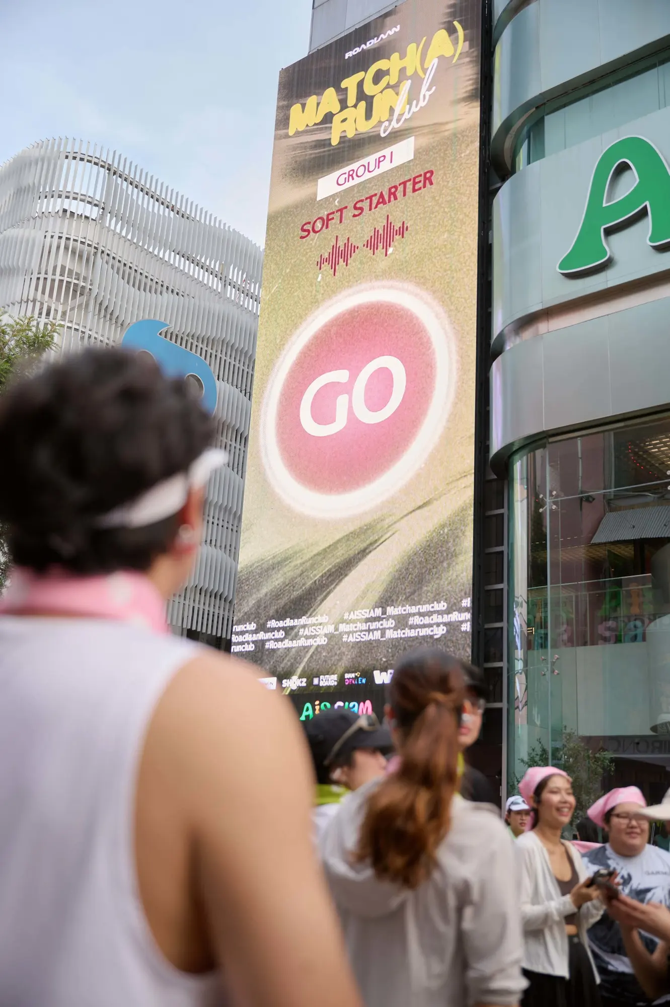 AIS ขยายพอร์ตสินค้า Wearable Device อุปกรณ์สวมใส่อัจฉริยะเพื่อสุขภาพ พร้อมจัดกิจกรรมซิตี้รัน AIS SIAM MATCH(A) RUN CLUB เชื่อมโยงเทคโนโลยีเข้ากับการออกกำลังกายจริง