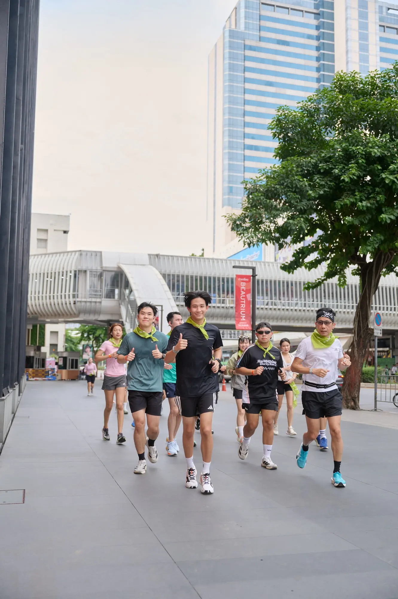 AIS ขยายพอร์ตสินค้า Wearable Device อุปกรณ์สวมใส่อัจฉริยะเพื่อสุขภาพ พร้อมจัดกิจกรรมซิตี้รัน AIS SIAM MATCH(A) RUN CLUB เชื่อมโยงเทคโนโลยีเข้ากับการออกกำลังกายจริง