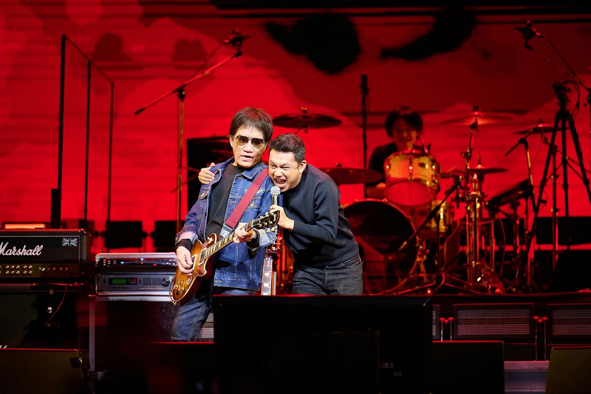 อัสนี–วสันต์ จัด FAREWELL CONCERT อยากจะย้ำชัดๆ ครั้งสุดท้าย ปิดฉากเส้นทางดนตรี 4 ทศวรรษ ณ อิมแพ็ค อารีน่า เมืองทองธานี ขนทัพศิลปินรับเชิญร่วมเวทีคับคั่ง
