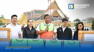กทม. รับมอบเสื้อกั๊กสะท้อนแสงรีไซเคิลกว่า 600 ตัว เพิ่มความปลอดภัยพนักงานกวาดถนน ชวนประชาชนร่วมแยกขยะต้นทาง