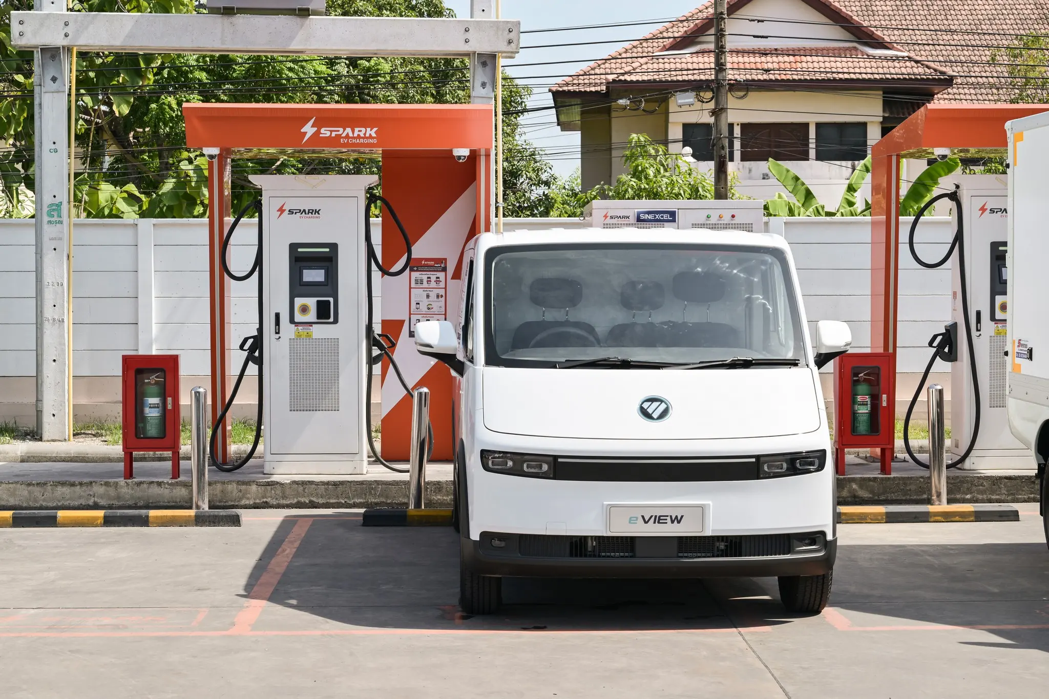 CP FOTON ร่วมมือกับ SPARK EV พัฒนาสถานีชาร์จเร็ว DC Fast Charging สำหรับรถบรรทุกและรถเชิงพาณิชย์กว่า 50 แห่งบนเส้นทางขนส่งหลักทั่วประเทศ