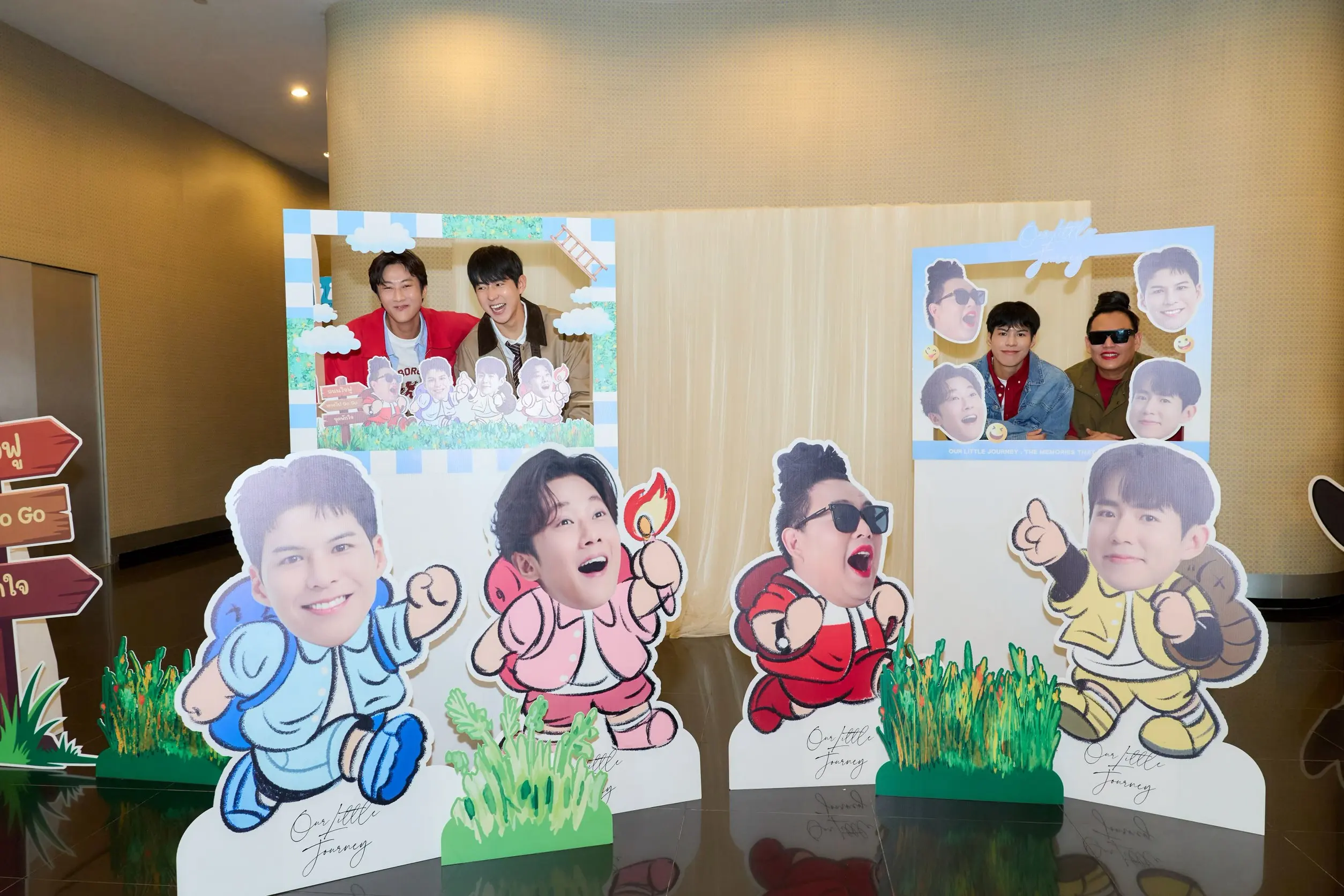Agavond Entertainment จัดงานแถลงข่าวเปิดตัว Our Little Journey Photobook ของ คัลแลน พี่จอง จูดี้ น้องแดน จากช่อง Cullen HateBerry พร้อมกิจกรรมแฟนไซน์ ณ โรงแรมใบหยกสกาย