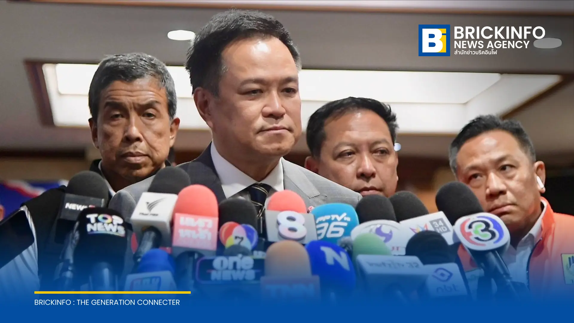 นายกรัฐมนตรีสั่งตั้งวอร์รูม ปภ. ประชุมติดตามสถานการณ์อุทกภัยทุกเช้า เชื่อมโยงข้อมูลทั่วประเทศ กำชับเร่งระบายน้ำและส่งมอบความช่วยเหลือแก่ผู้ประสบภัยโดยเร็ว