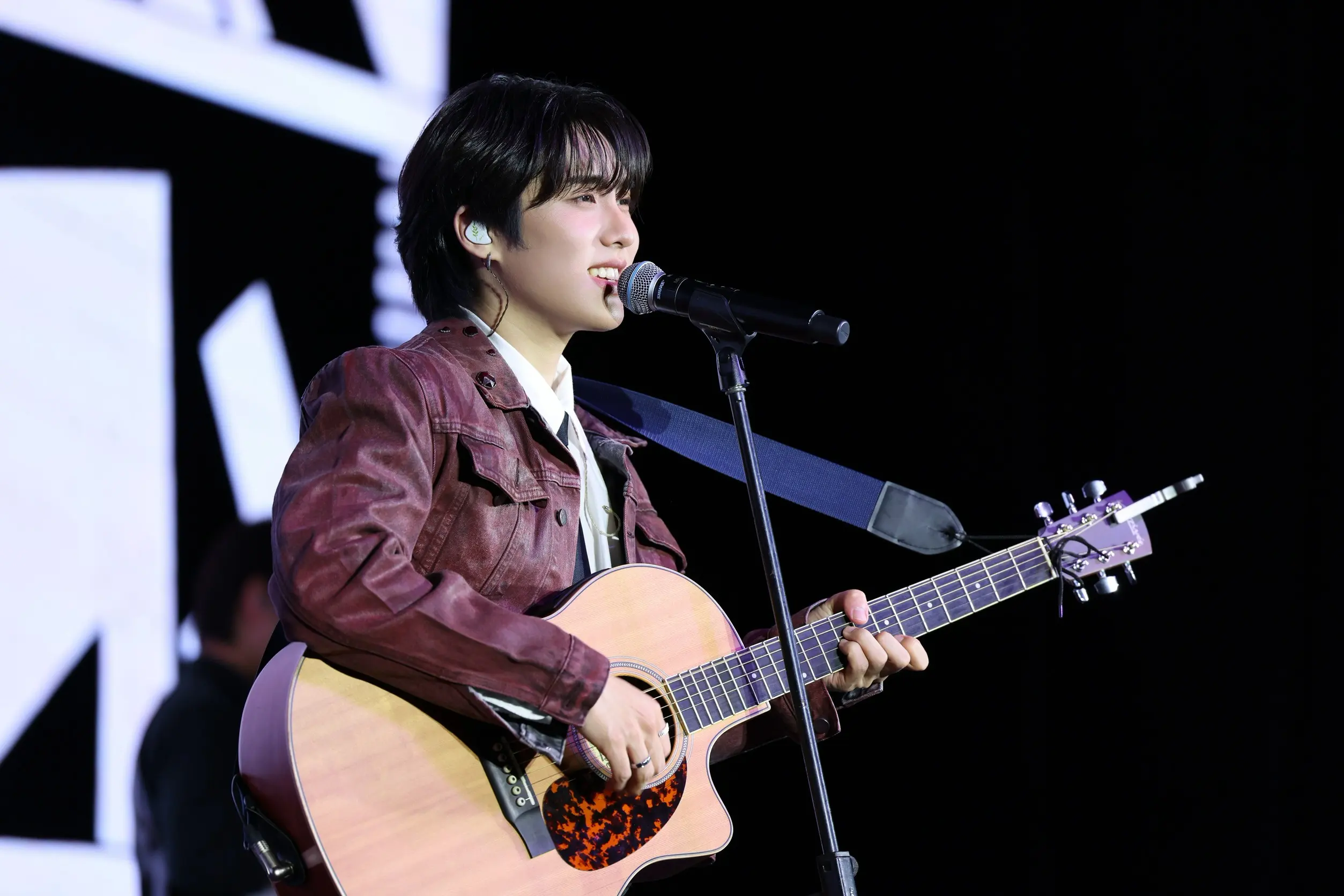 เจคอบ (JACOB) สมาชิกวง THE BOYZ จัดเอเชียทัวร์โชว์เคสเดี่ยวครั้งแรกในไทย JACOB 1st Asia Showcase Tour 2026 in Bangkok พร้อมร่วมโชว์กับ วันเดอร์เฟรม ณ Phenix Auditorium Hall